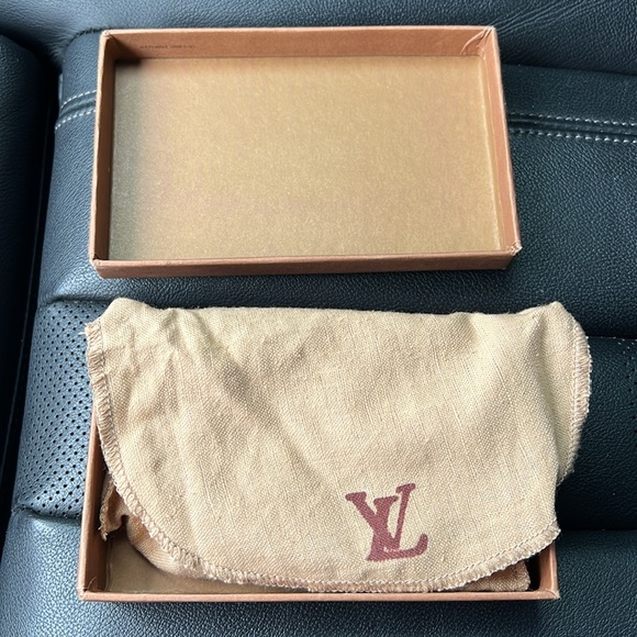 Louis Vuitton Rosalie Wallet - Picture 5 of 14